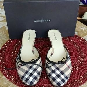 BURBERRY Shlolm Ballerina Nova Slip-On "Authentic"